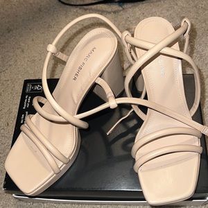 Marc fisher Godea Sandel